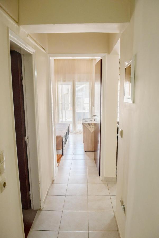 Savvas Apartment Nea Plagia Exterior photo
